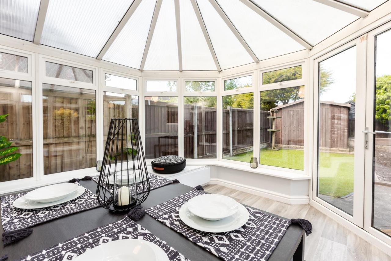 Curlew - 3 Bedrooms Wi-Fi, Parking, Contractors Thornton  Exterior foto
