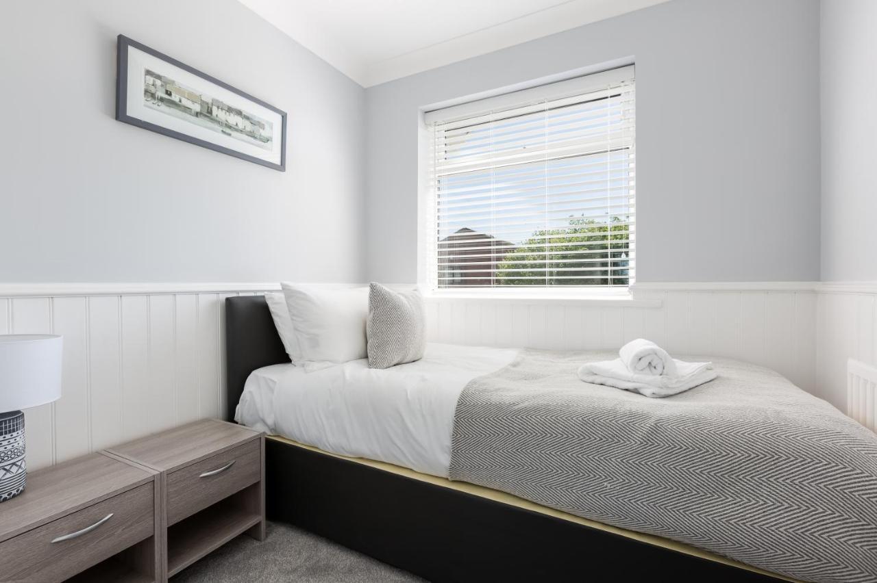 Curlew - 3 Bedrooms Wi-Fi, Parking, Contractors Thornton  Exterior foto